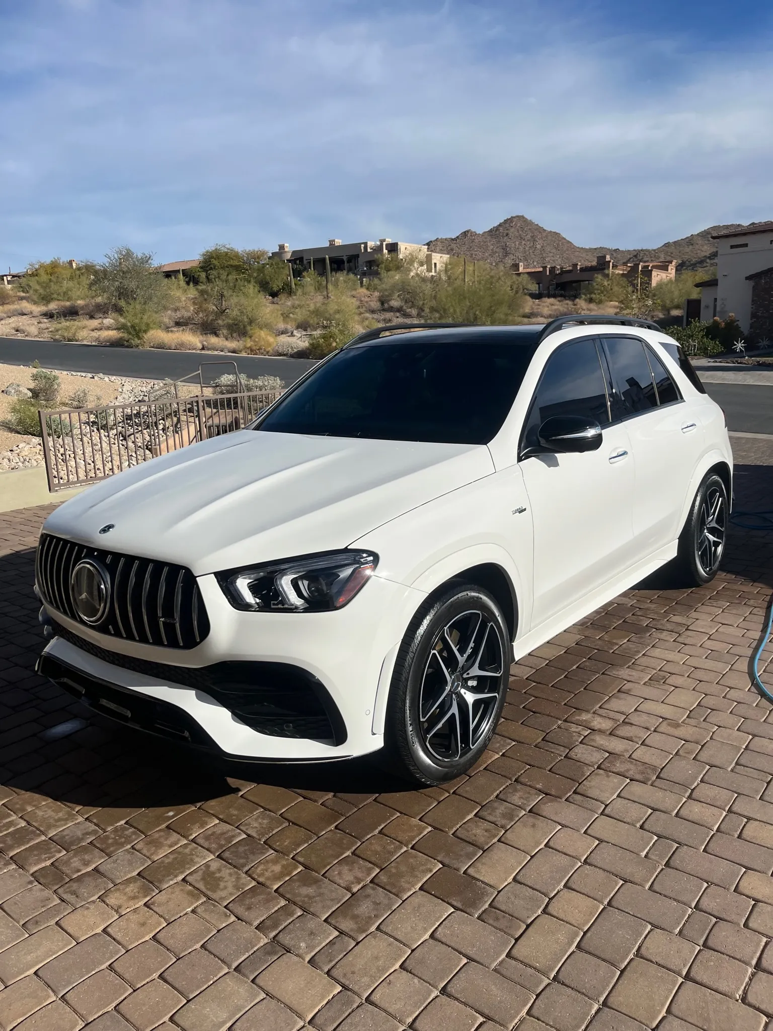 Mercedes after paint correction, paint clear and glossy